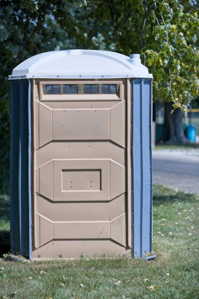 Portable Toilet Options We Offer in Sylvan Lake, MI