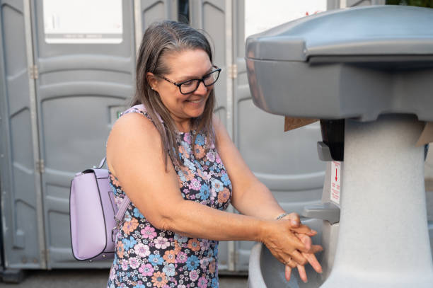 Best Luxury portable toilet rental  in Sylvan Lake, MI